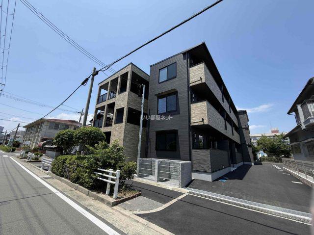 ヒカルサ尼崎神崎町