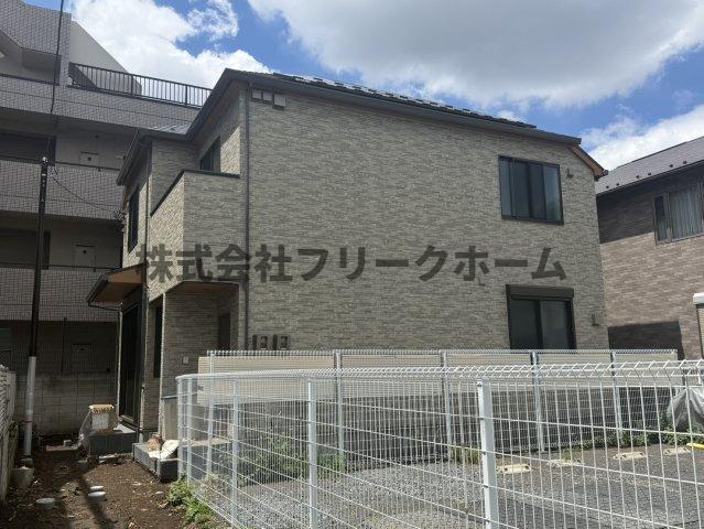 ウィスタリア中町