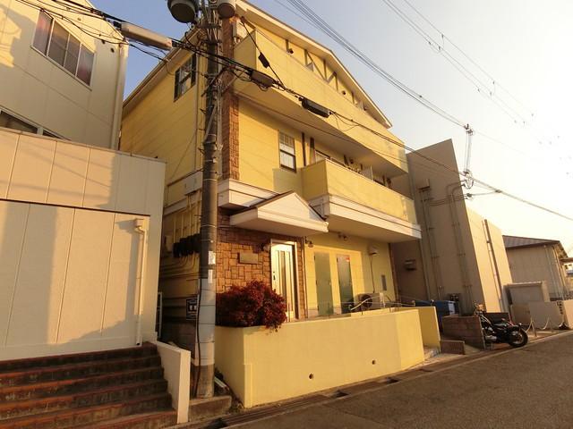 クイーンズコート