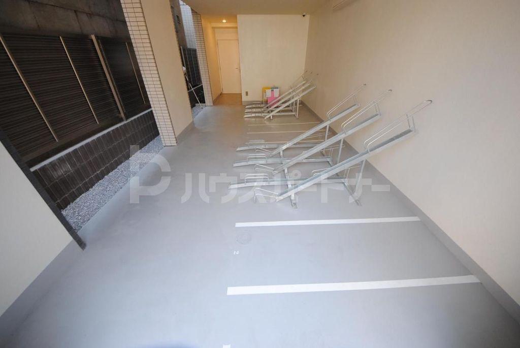 TOKYO FLAT