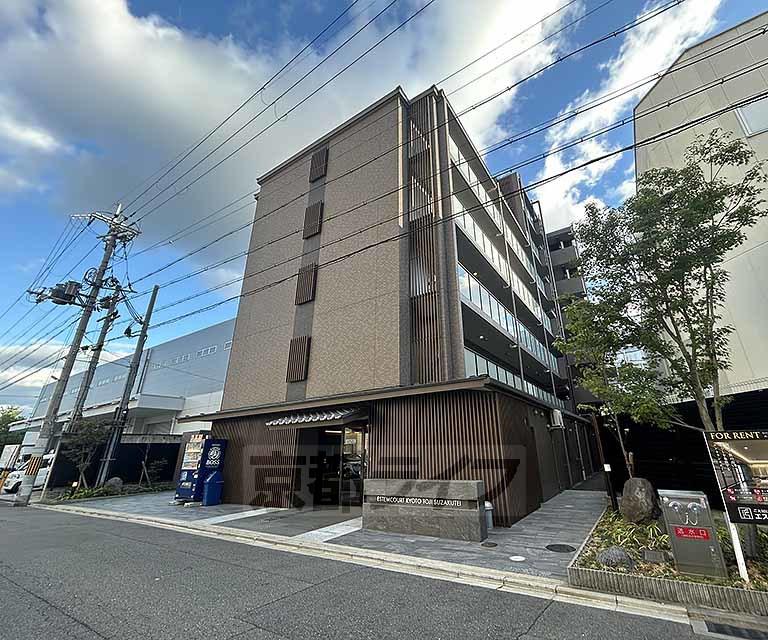 近鉄京都線 東寺駅 徒歩10分  築6年(1K/6階)