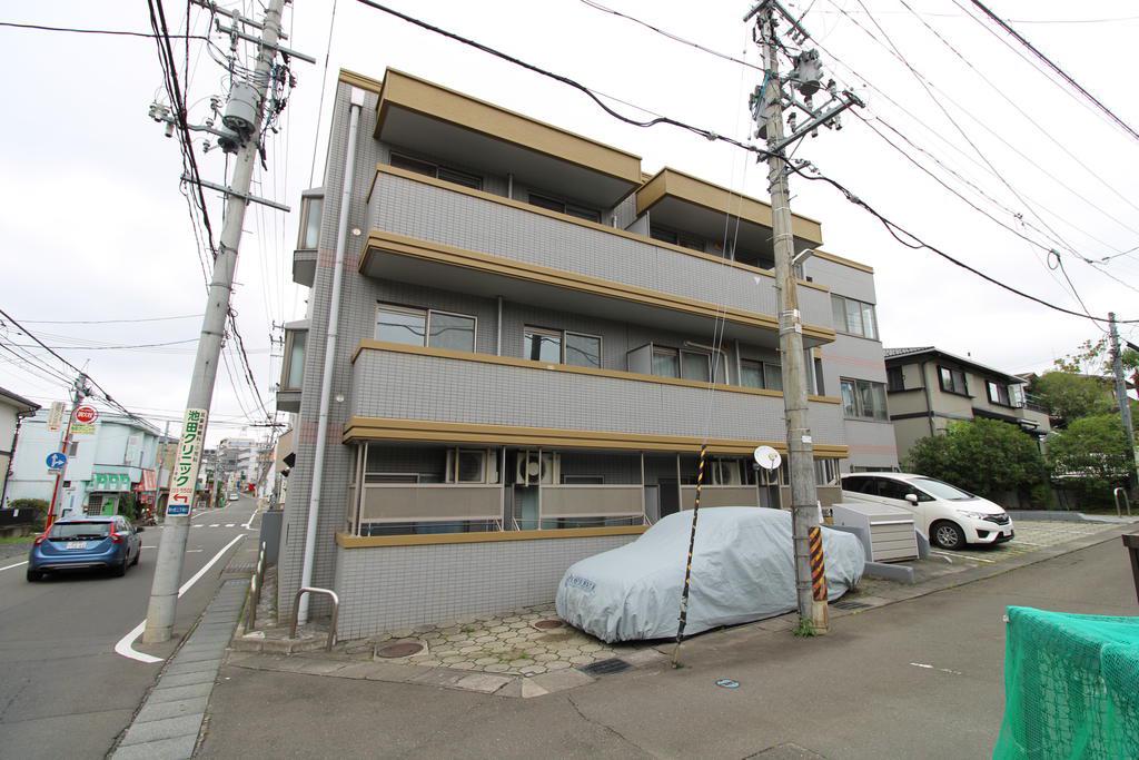 カーサプリメーラ