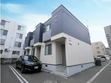 ディアス二十四軒(2LDK/1階)の外観写真