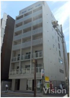 アーネスト川口