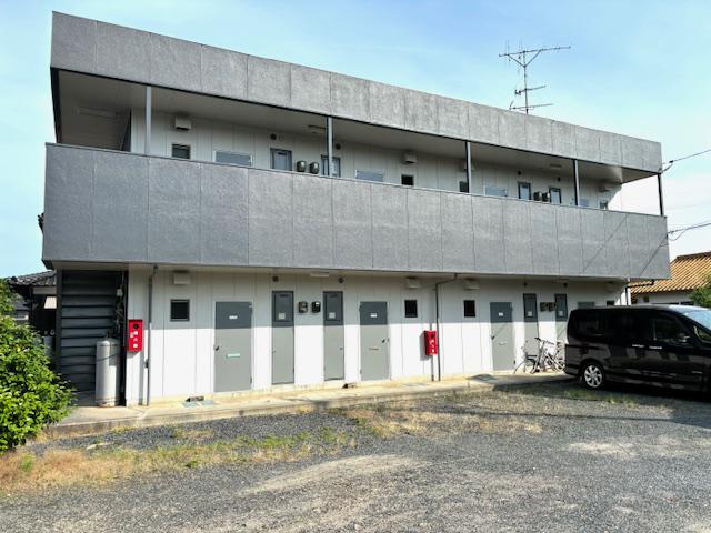 ハイツ川添