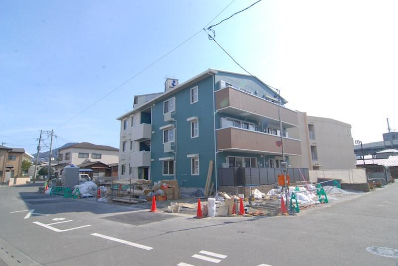 セジュール長浜B棟