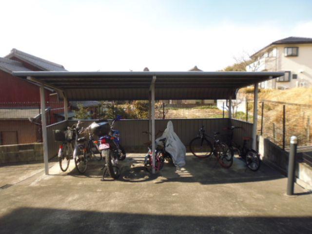シェルクレール四番館