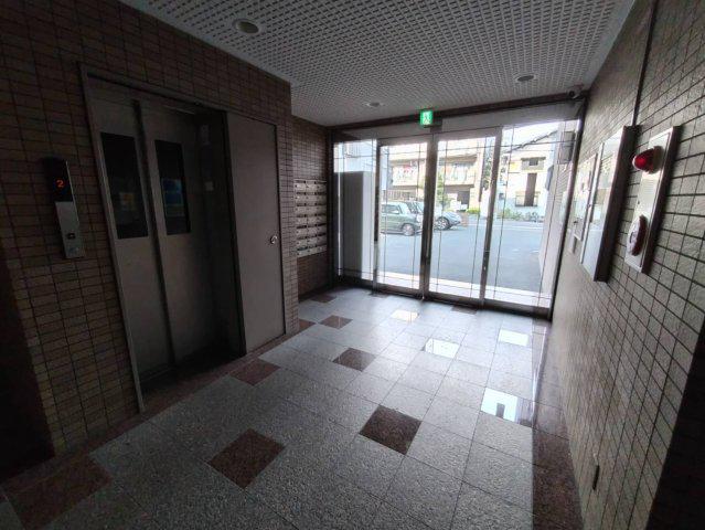 GRACE COURT
