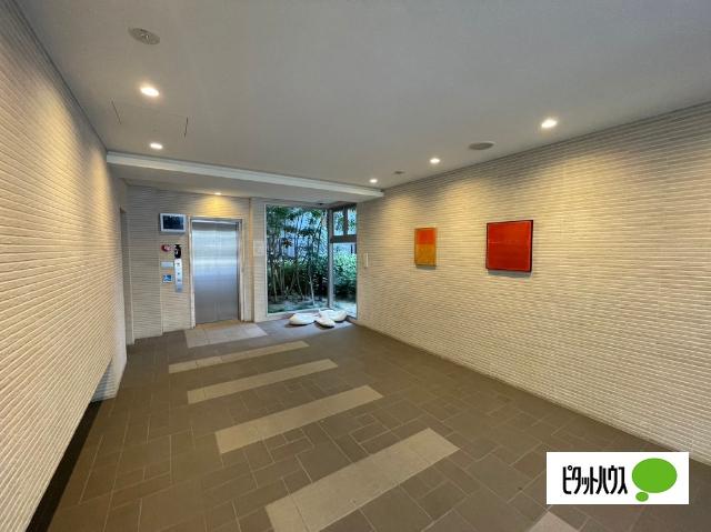 RAINBOW COURT 南堀江
