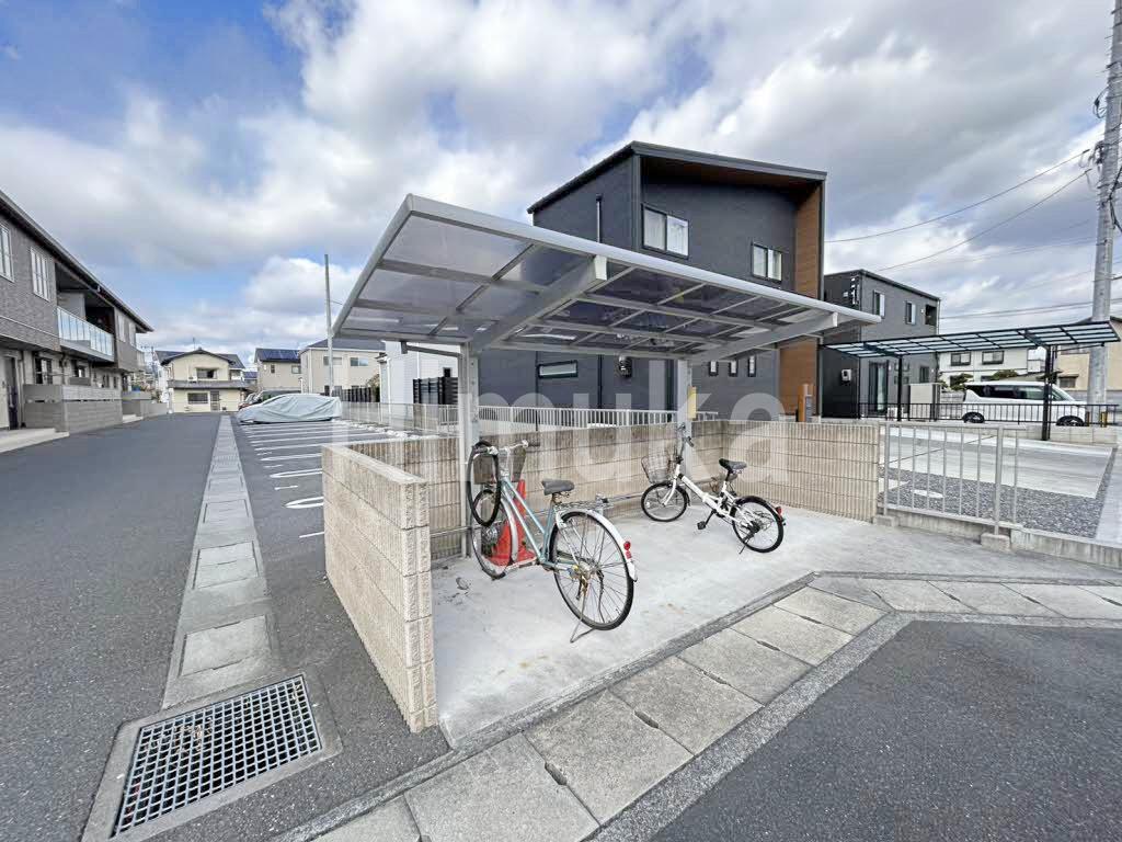 シャーメゾン小山