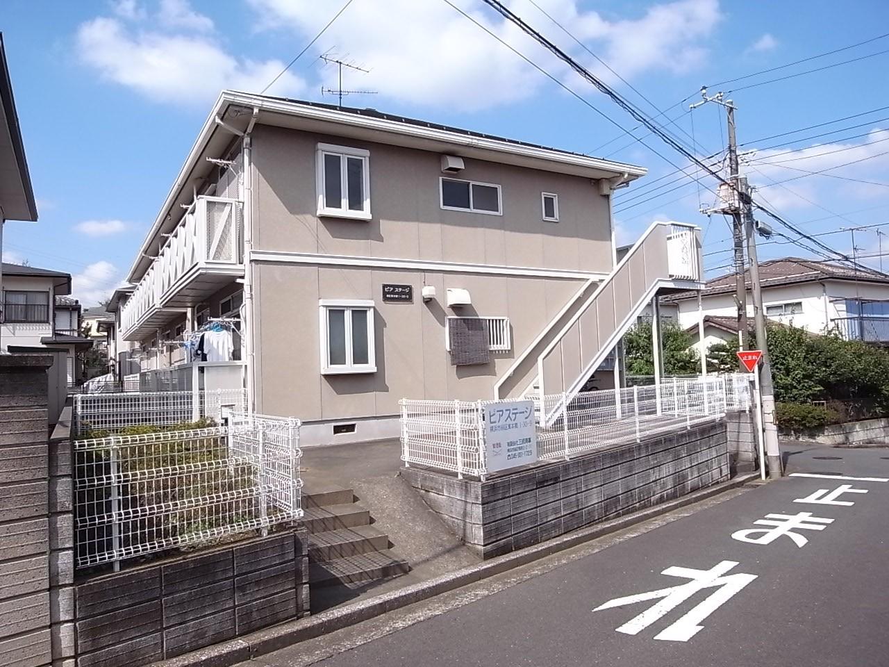 ピアステージ