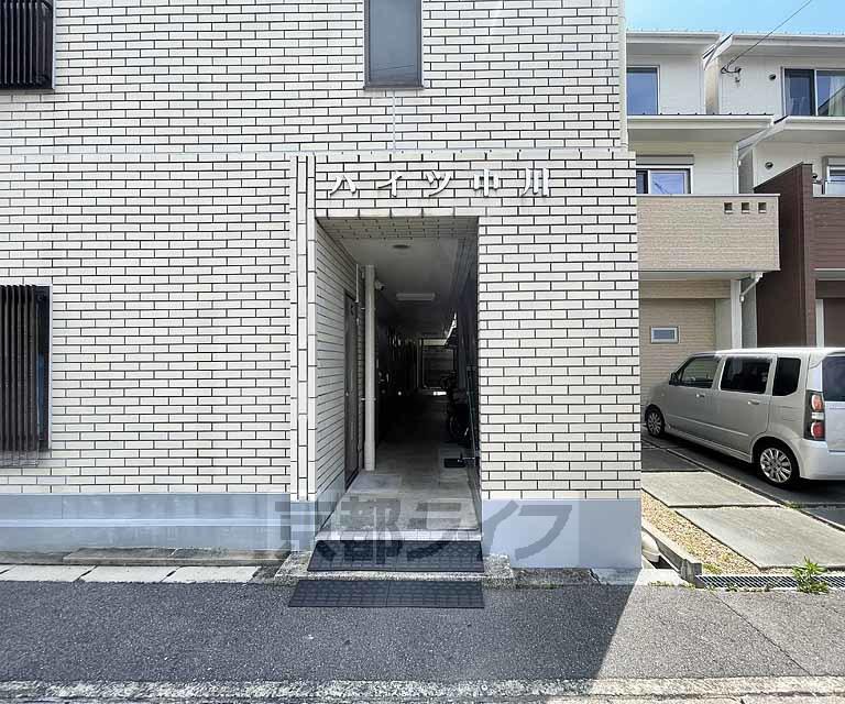 ハイツ中川