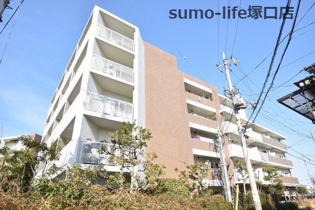 ドエル食満