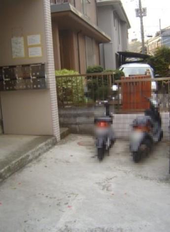 ファミール和田