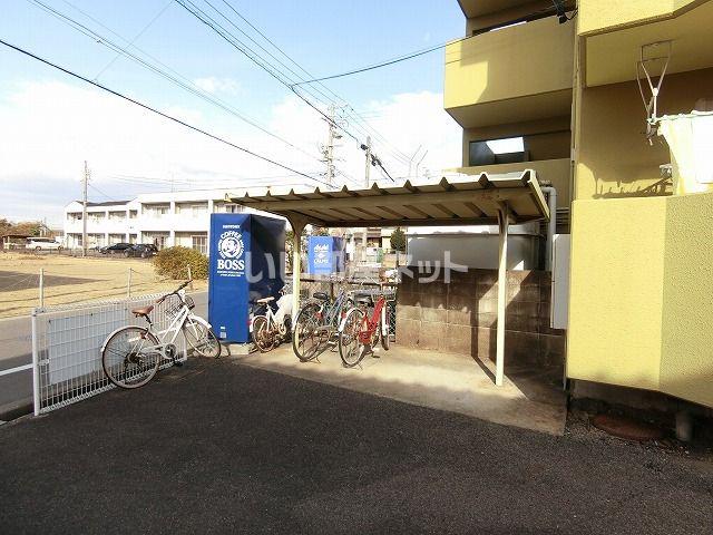 近鉄名古屋線 白塚駅 徒歩9分 4階建 築38年