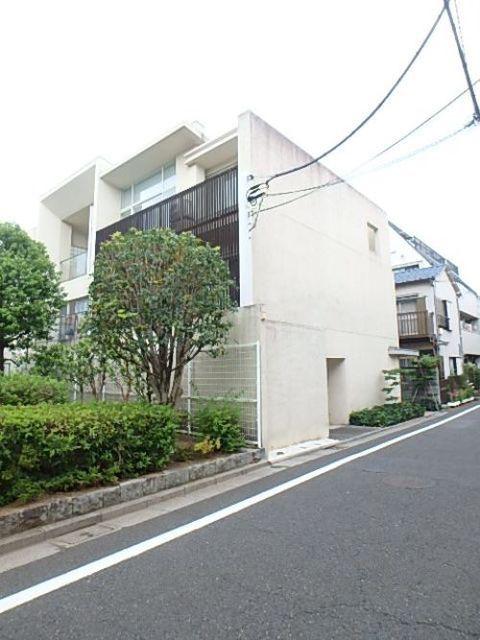 西武有楽町線 練馬駅 徒歩4分 3階建 築24年
