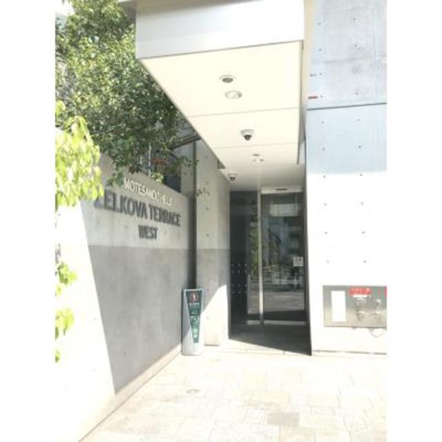 表参道ヒルズゼルコバテラスウエスト