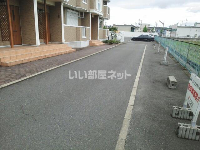 リヴィエール T