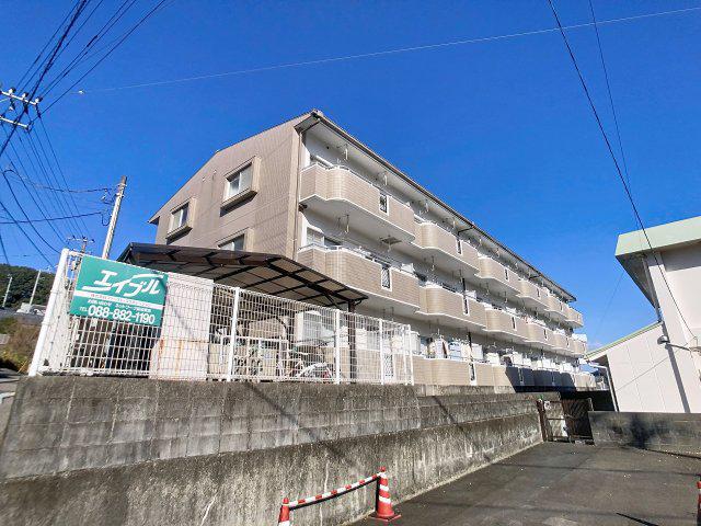 ハイツ鹿持