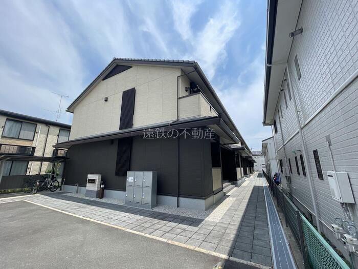 LES SAISON 上岡田