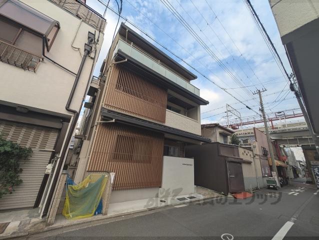 シャーメゾン ベゴニア 三条