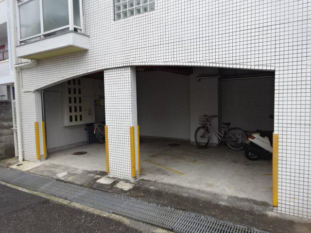 ジュネス福田