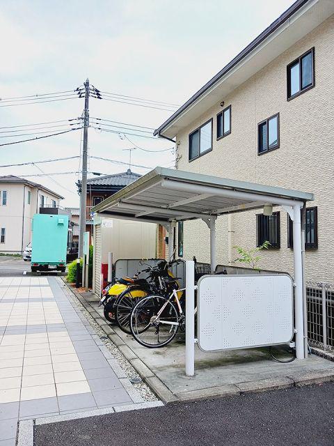 ブリッジハウス