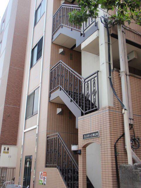プレステージ東山町202
