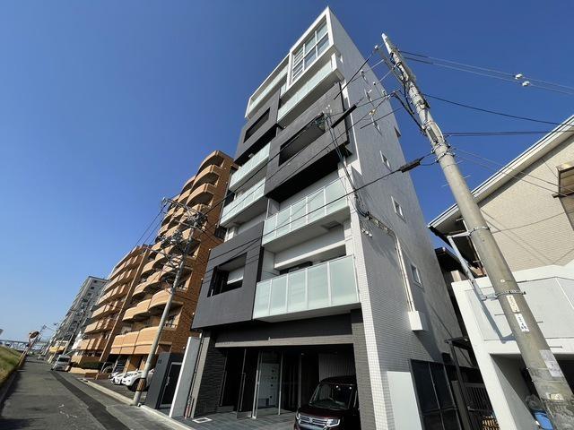 CLOVER RESIDENCE
