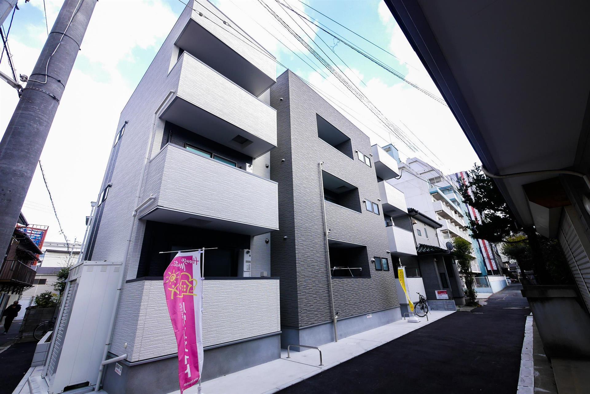 グランドプレミアム三萩野