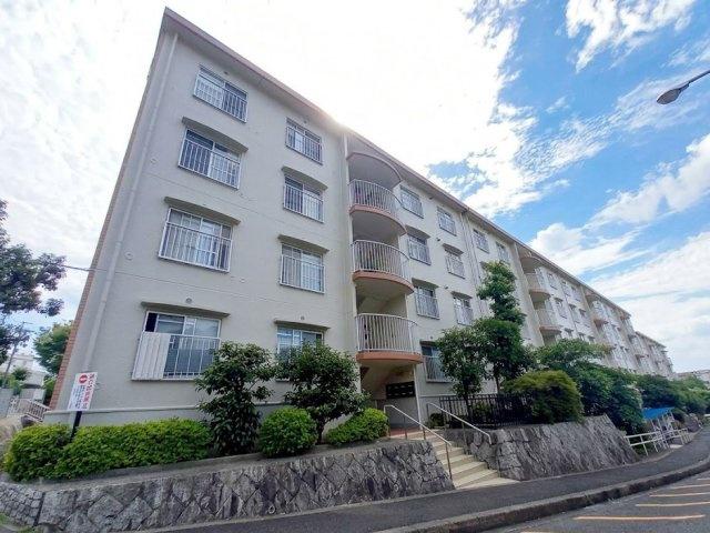 山田池パークハイツ1棟