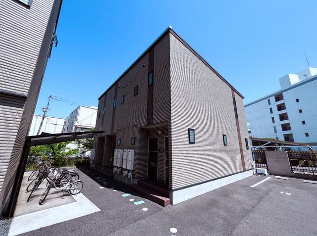 アシンプトートB棟