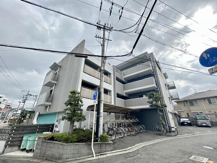 リヴェールエスト