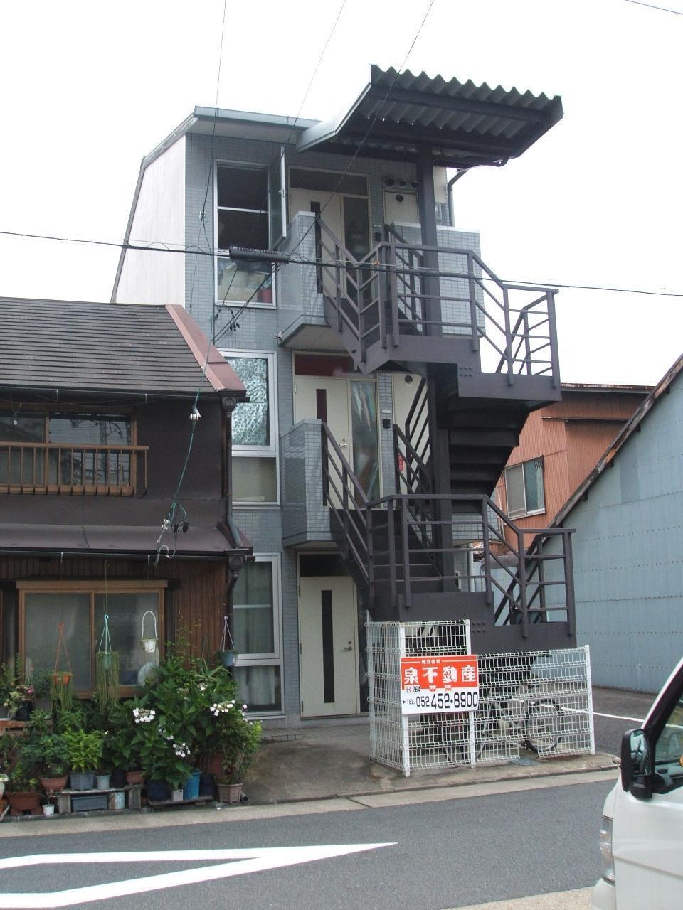 443 メゾン井深