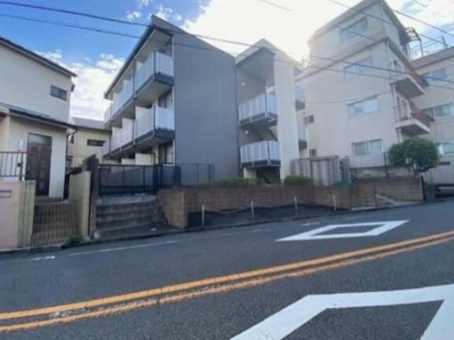 レオパレスB&R