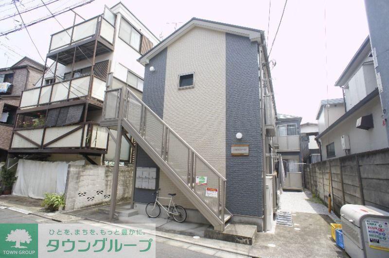 アムール・W