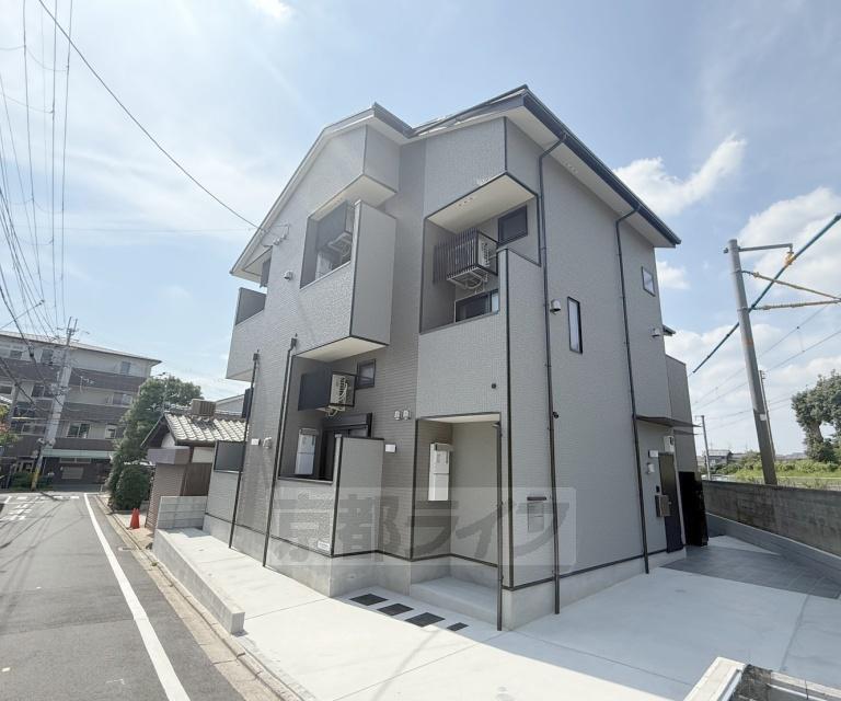ハーモニーテラス深草僧坊町(1K/2階)
