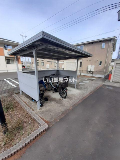 フォーリア