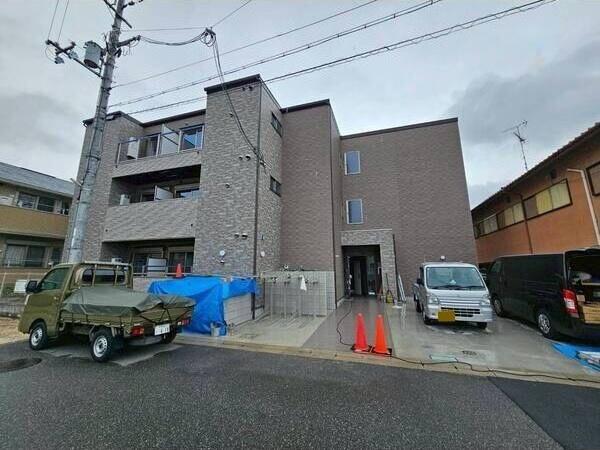 若松町エヌエム・キャトフ・ヴァン・ディズヌフ