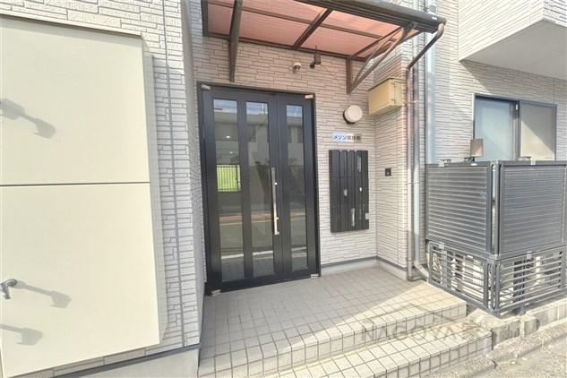 メゾン尾頭橋