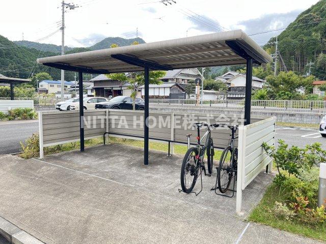 シャーメゾン大新屋A