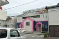 新潟県新潟市中央区鐙の建物