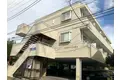 シャトーイースト