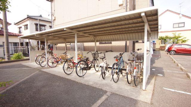 アムール荻川 B棟