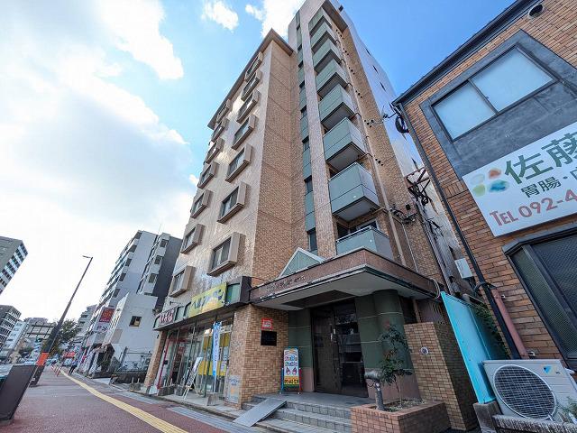 サルドセジュール箱崎駅前