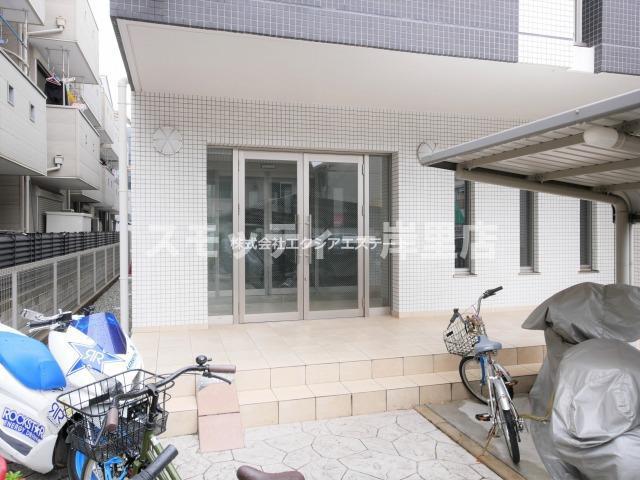 地下鉄四つ橋線 北加賀屋駅 徒歩8分 3階建 築14年
