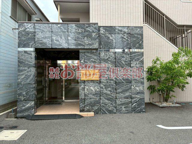 TIARA本町