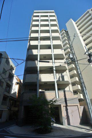 IBERIS COURT