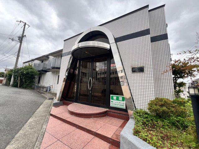 ラフェブランシュ岡本