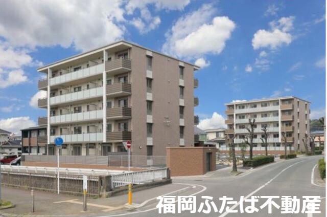フェリオ イーストI